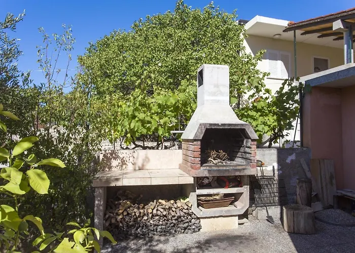 With Parking Space Kanica, - 20091