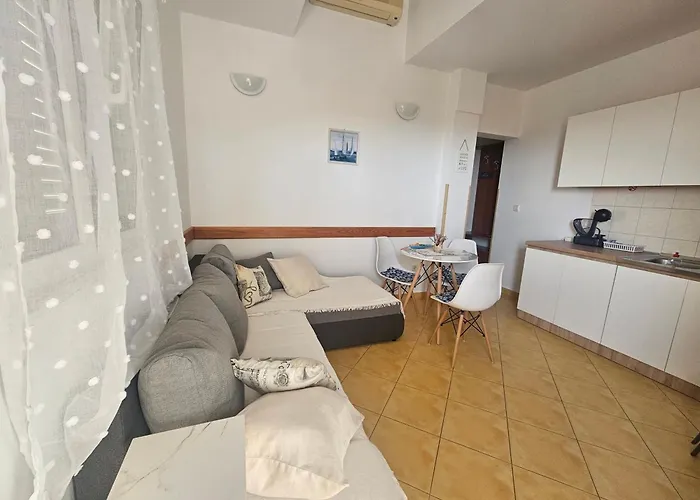 With Parking Space Kanica, - 20091 *