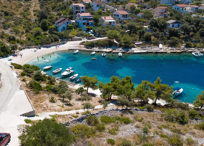 With Parking Space Kanica, - 20091 *